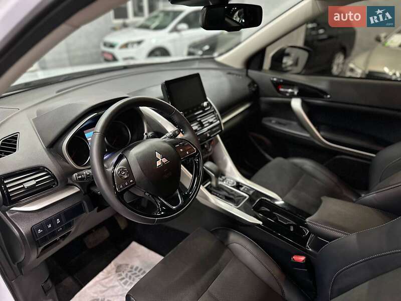 Внедорожник / Кроссовер Mitsubishi Eclipse Cross 2023 в Каменском фото 12 Внедорожник / Кроссовер Mitsubishi Eclipse Cross 2023 в Каменском