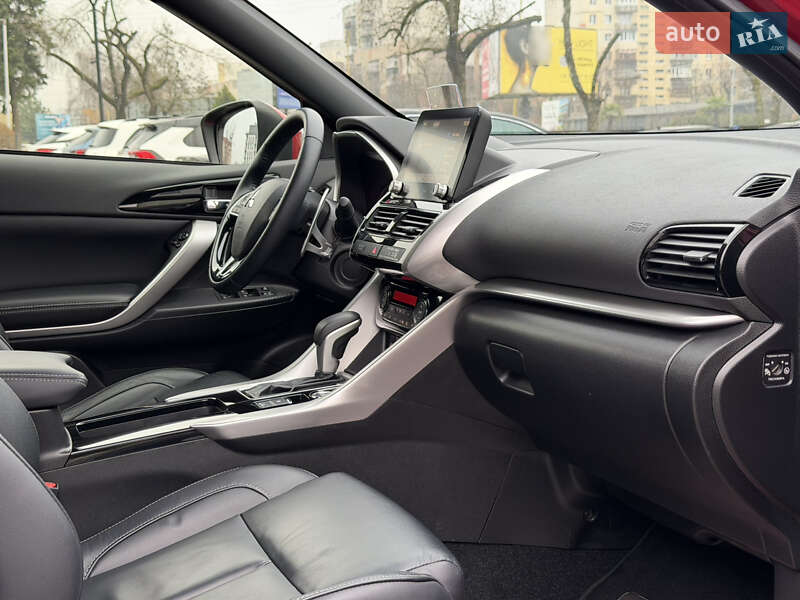 Внедорожник / Кроссовер Mitsubishi Eclipse Cross 2021 в Ужгороде фото 59 Внедорожник / Кроссовер Mitsubishi Eclipse Cross 2021 в Ужгороде