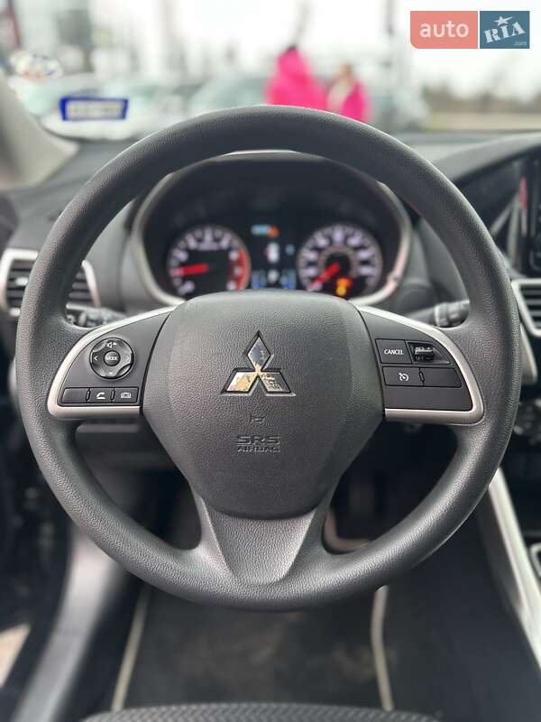 Внедорожник / Кроссовер Mitsubishi Eclipse Cross 2018 в Белогородке фото 24 Внедорожник / Кроссовер Mitsubishi Eclipse Cross 2018 в Белогородке