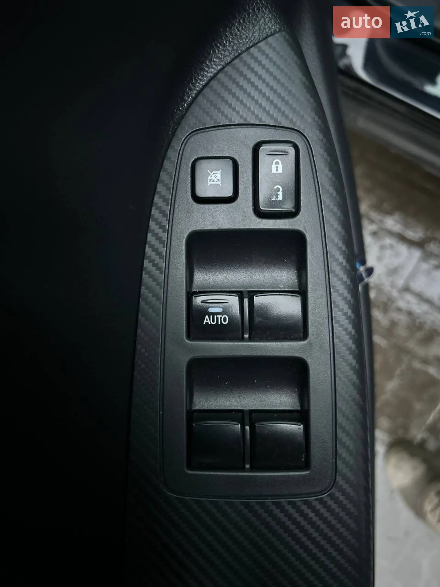 2018 Mitsubishi Eclipse Cross - мініатюра 8