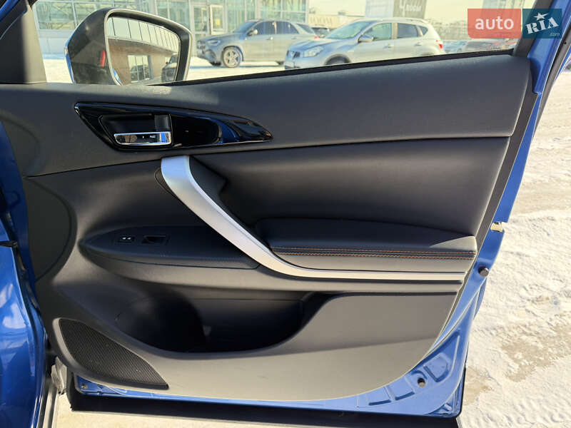 Внедорожник / Кроссовер Mitsubishi Eclipse Cross 2018 в Киеве