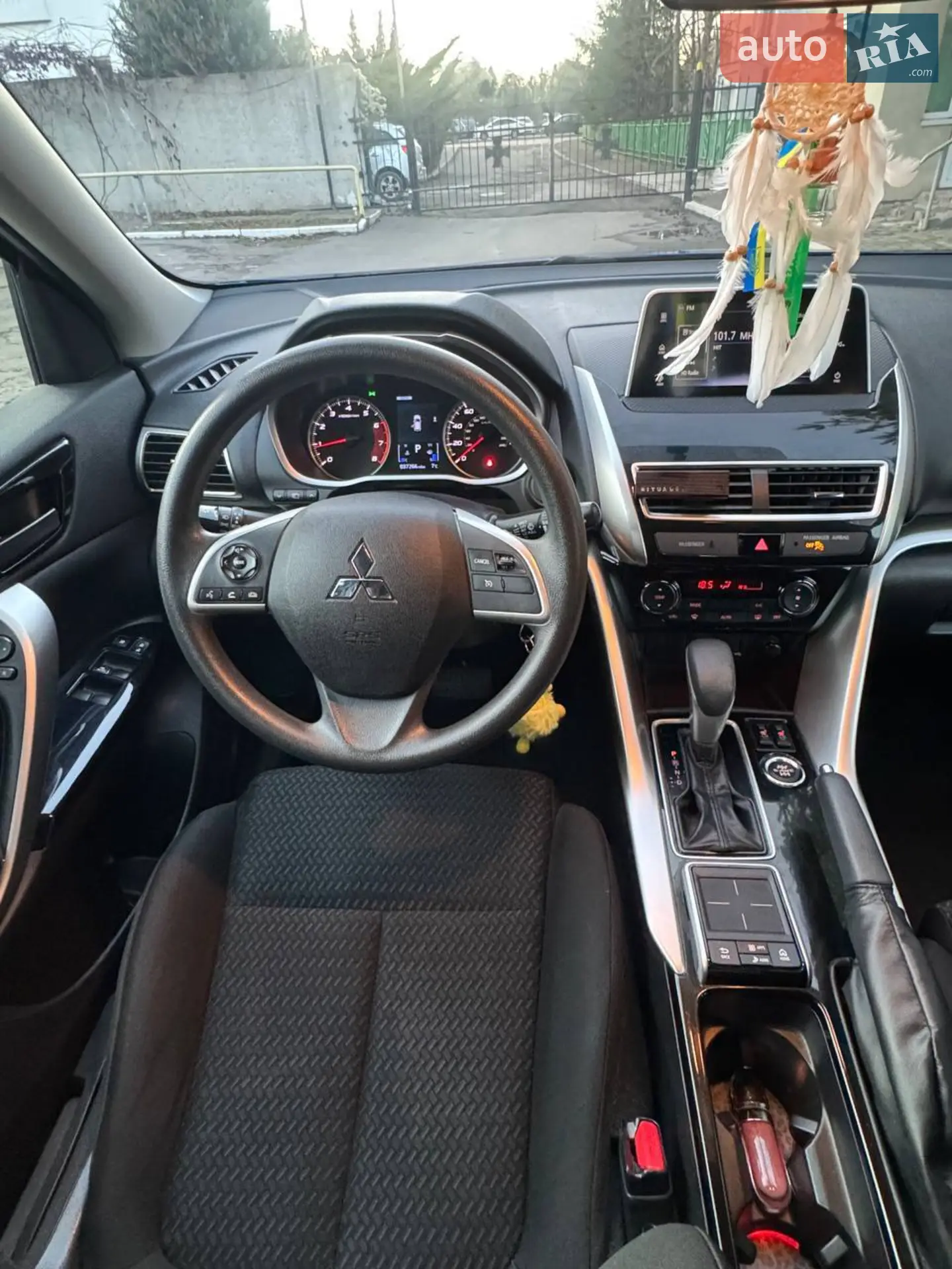 2019 Mitsubishi Eclipse Cross - мініатюра 4