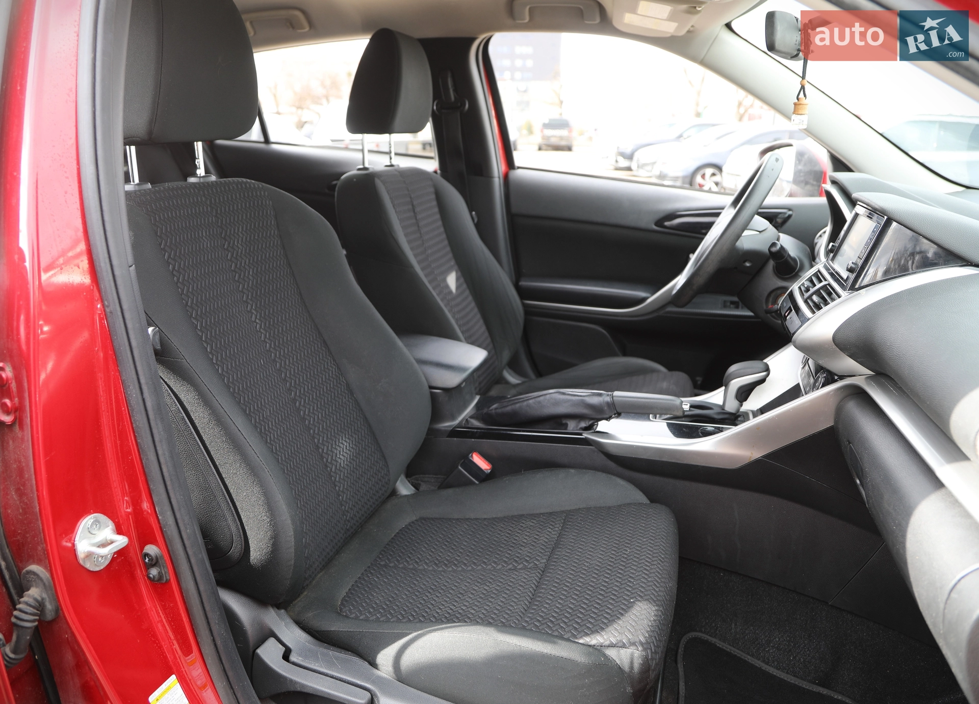 2019 Mitsubishi Eclipse Cross - мініатюра 11