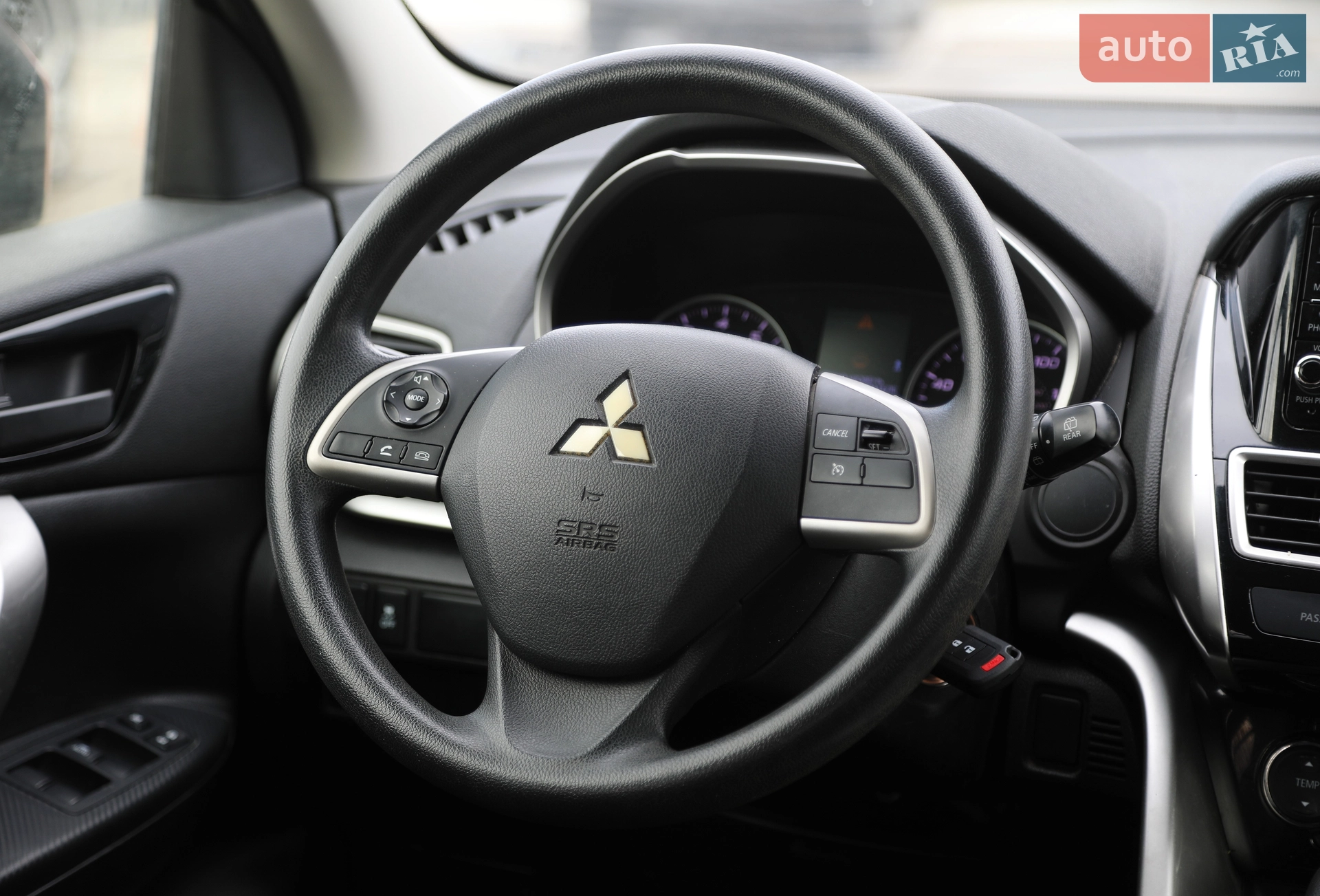 2019 Mitsubishi Eclipse Cross - мініатюра 15