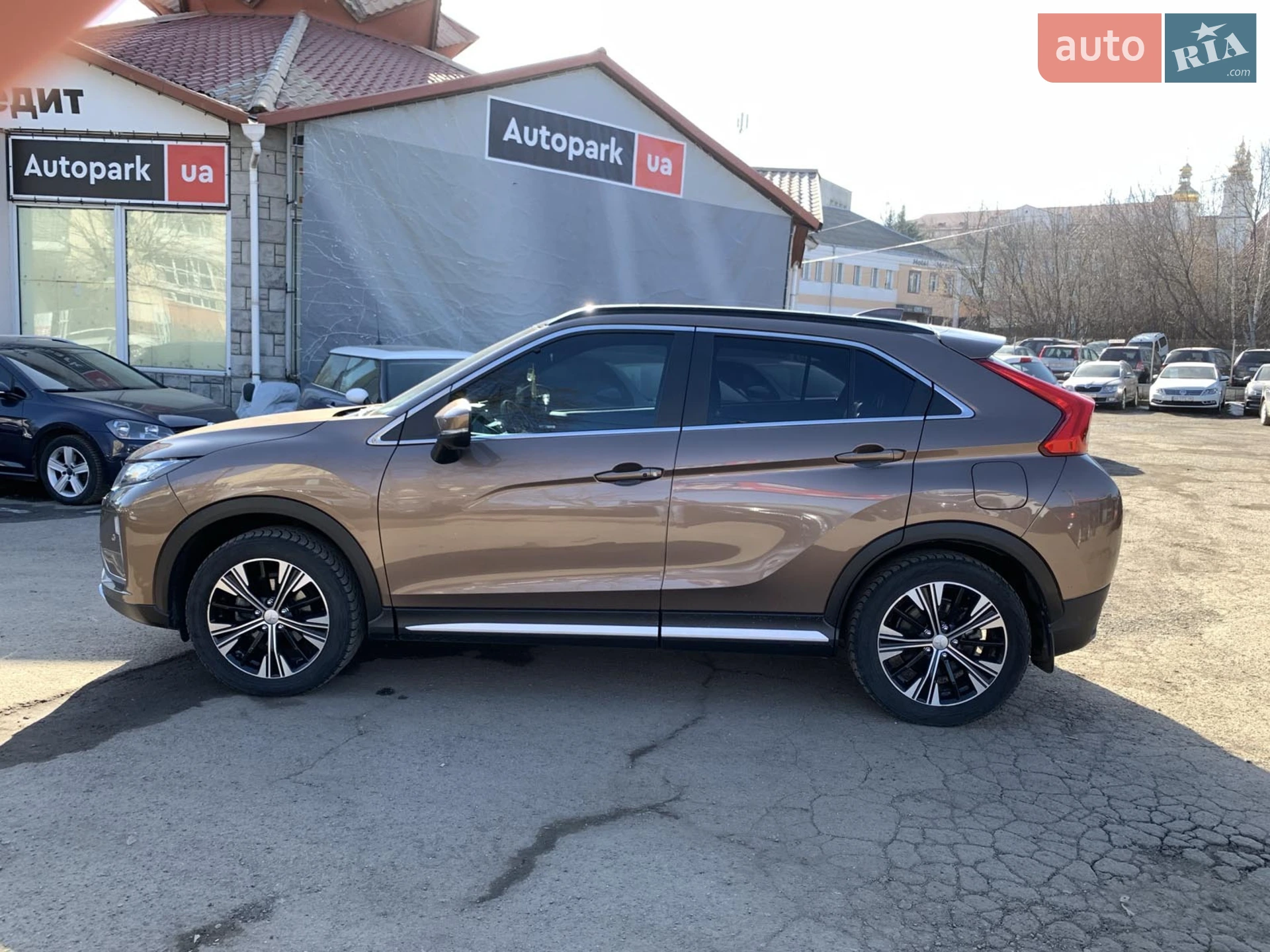 2019 Mitsubishi Eclipse Cross - мініатюра 8