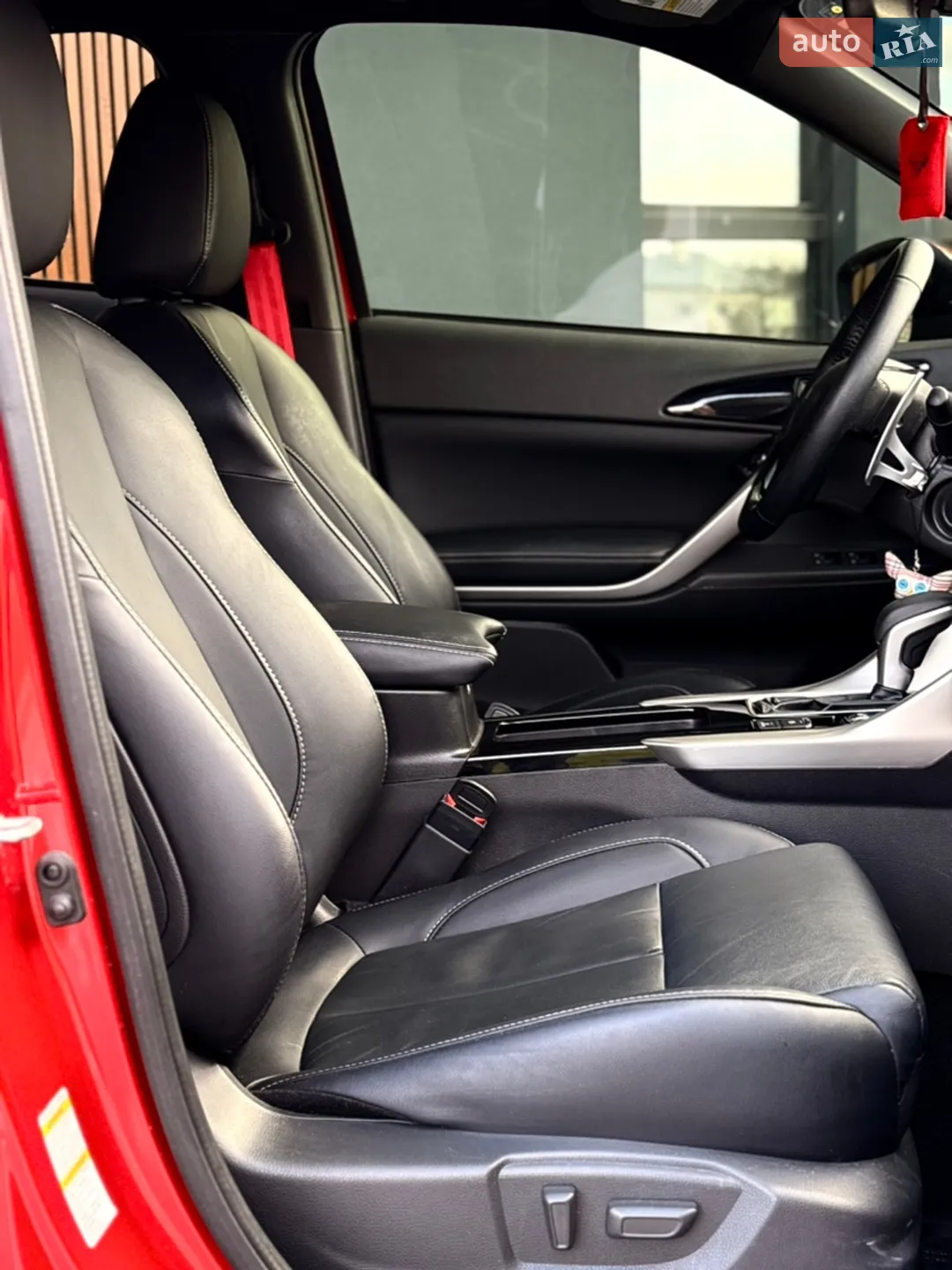 2023 Mitsubishi Eclipse Cross - мініатюра 36