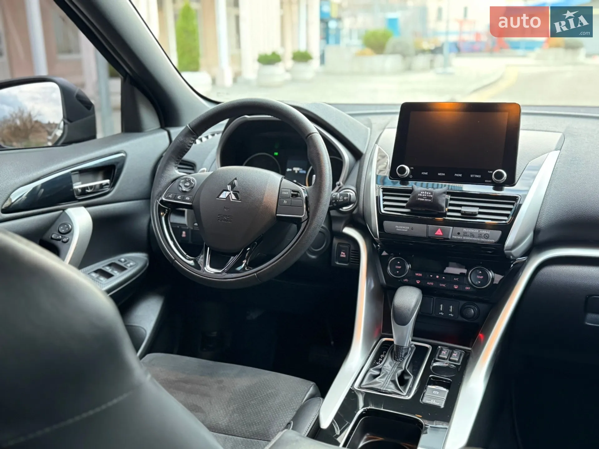 2021 Mitsubishi Eclipse Cross - мініатюра 22