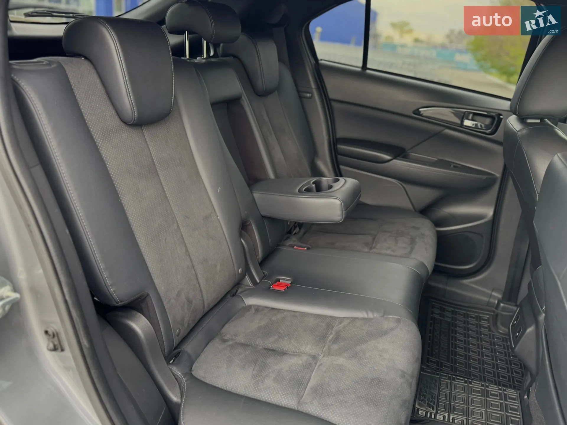 2021 Mitsubishi Eclipse Cross - мініатюра 18