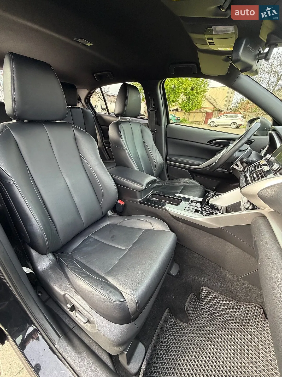 2022 Mitsubishi Eclipse Cross - мініатюра 12