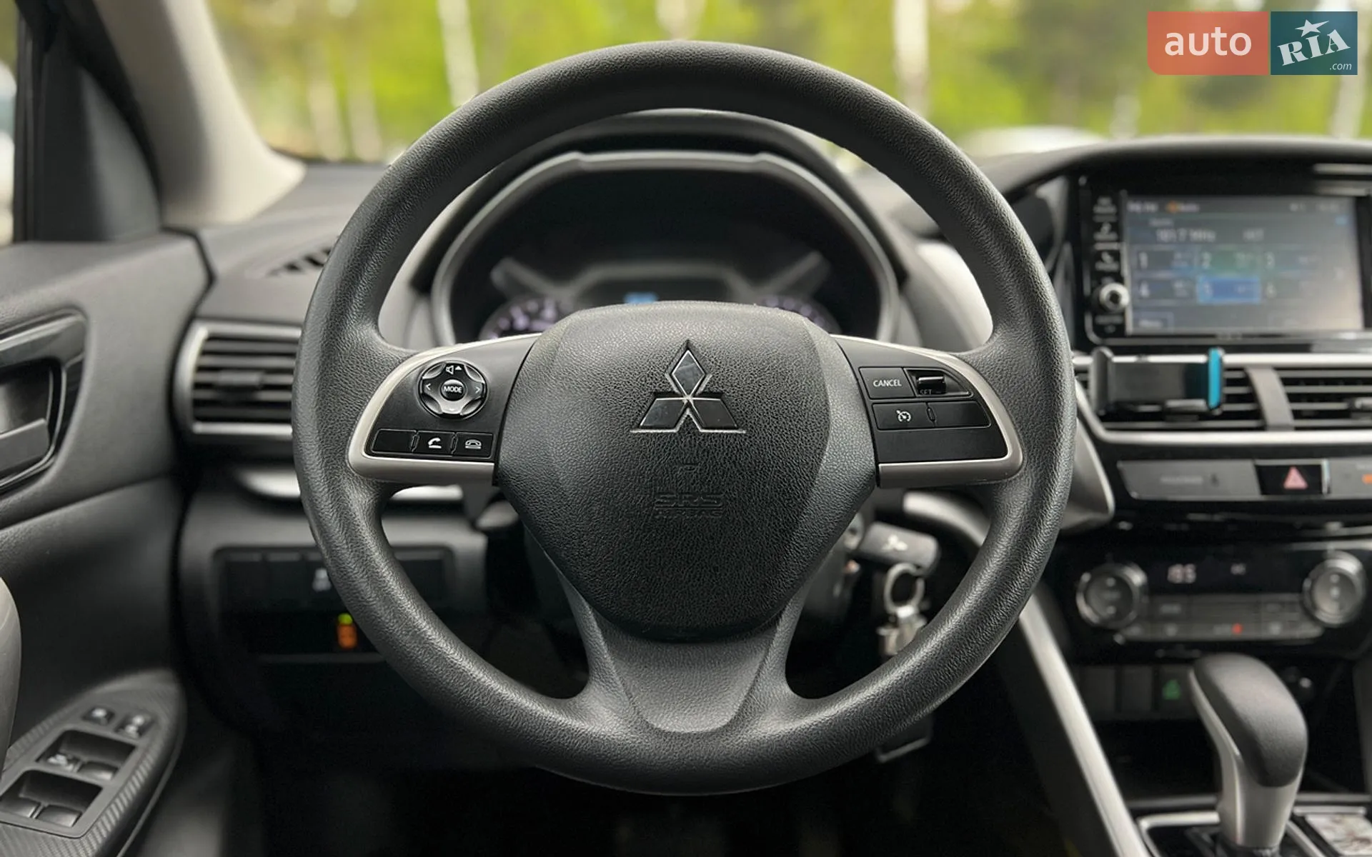 2018 Mitsubishi Eclipse Cross - мініатюра 11