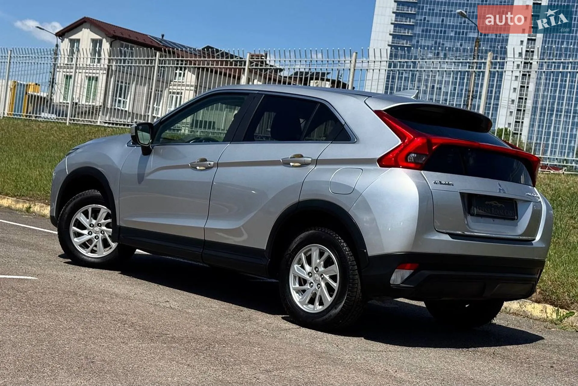 2018 Mitsubishi Eclipse Cross - мініатюра 10