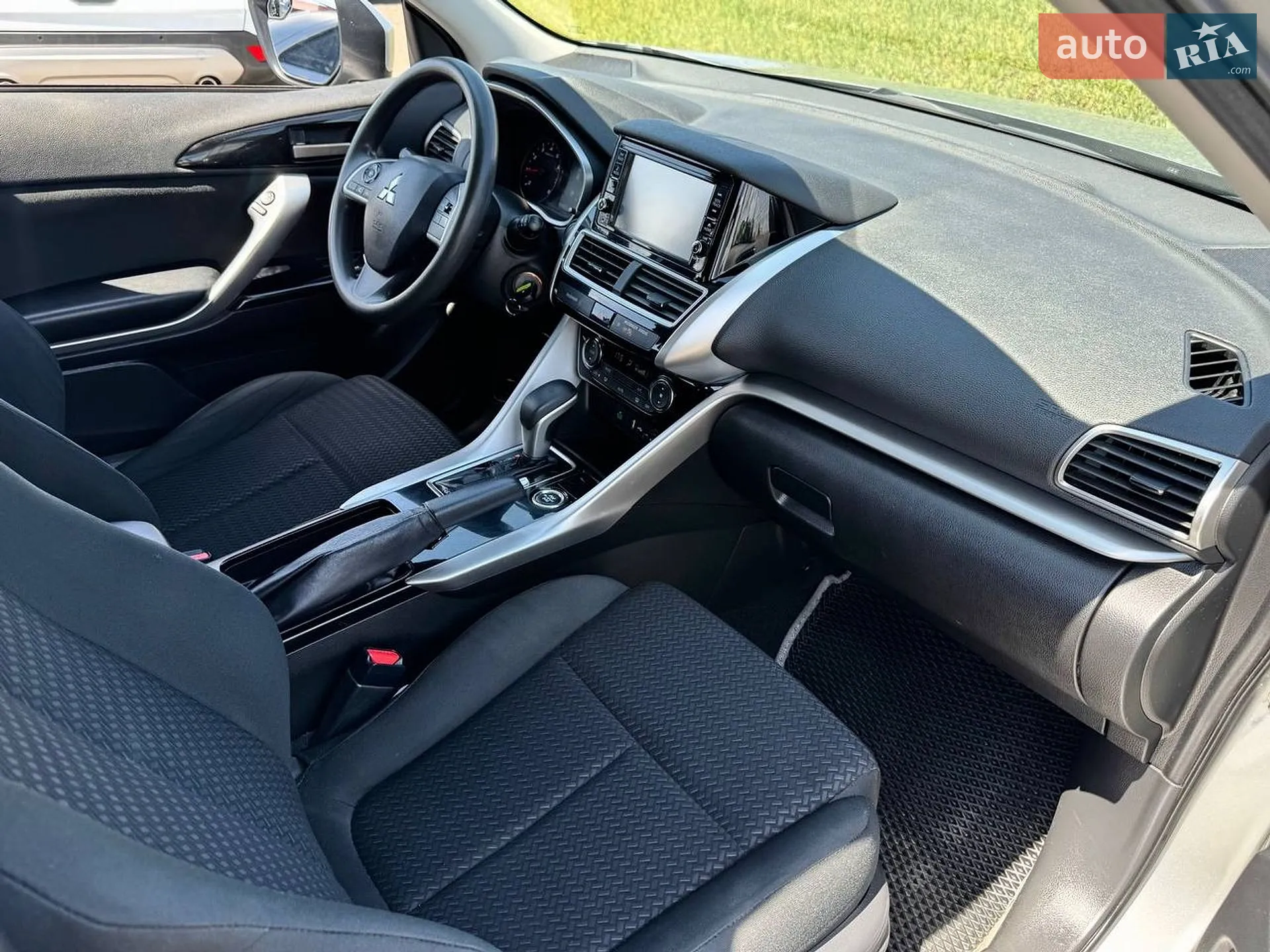 2018 Mitsubishi Eclipse Cross - мініатюра 21