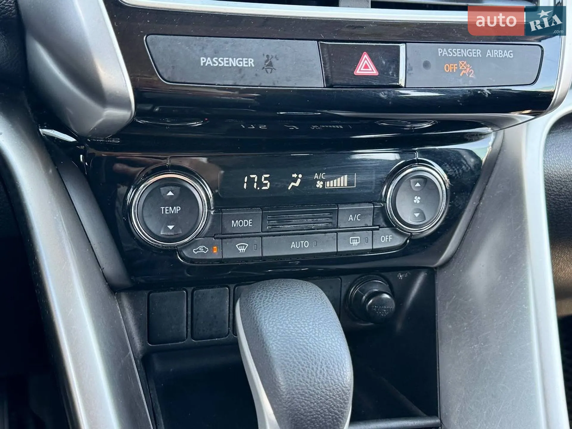 2018 Mitsubishi Eclipse Cross - мініатюра 27