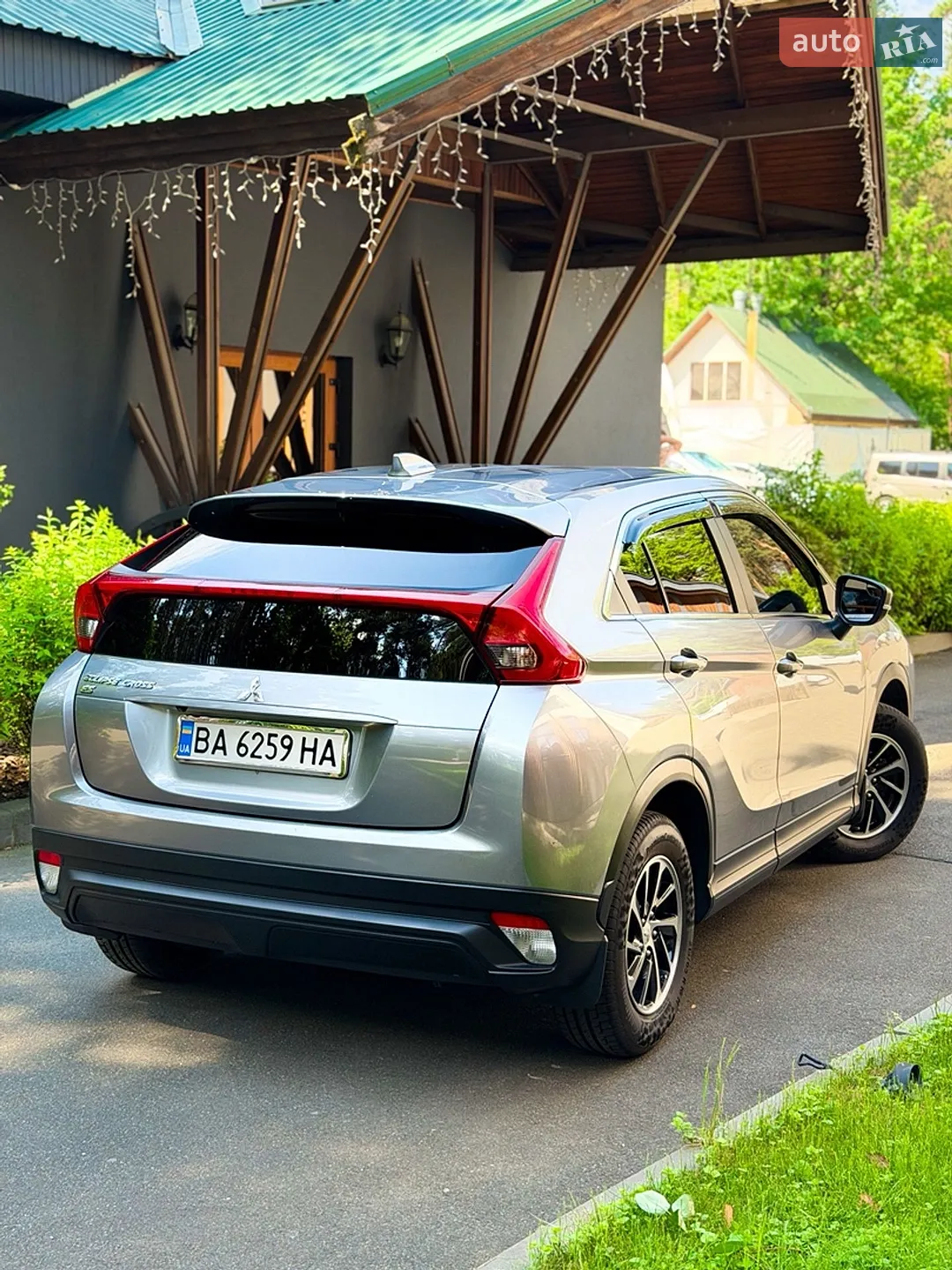 2019 Mitsubishi Eclipse Cross - мініатюра 3