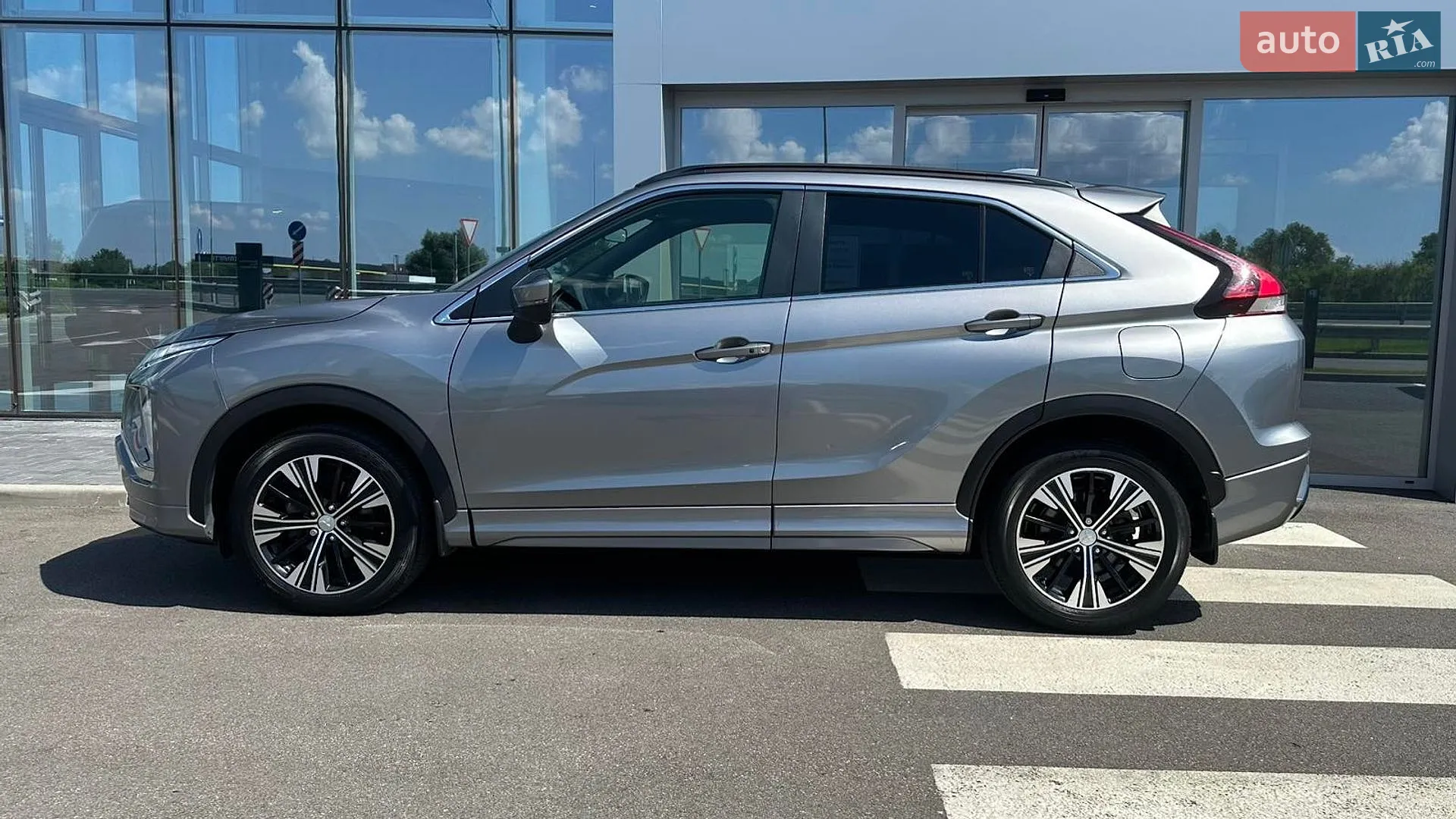 2021 Mitsubishi Eclipse Cross - мініатюра 3