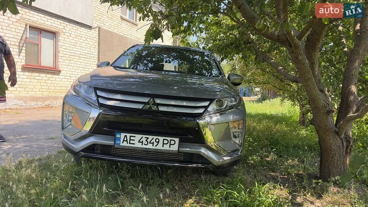 2021 Mitsubishi Eclipse Cross - мініатюра 30