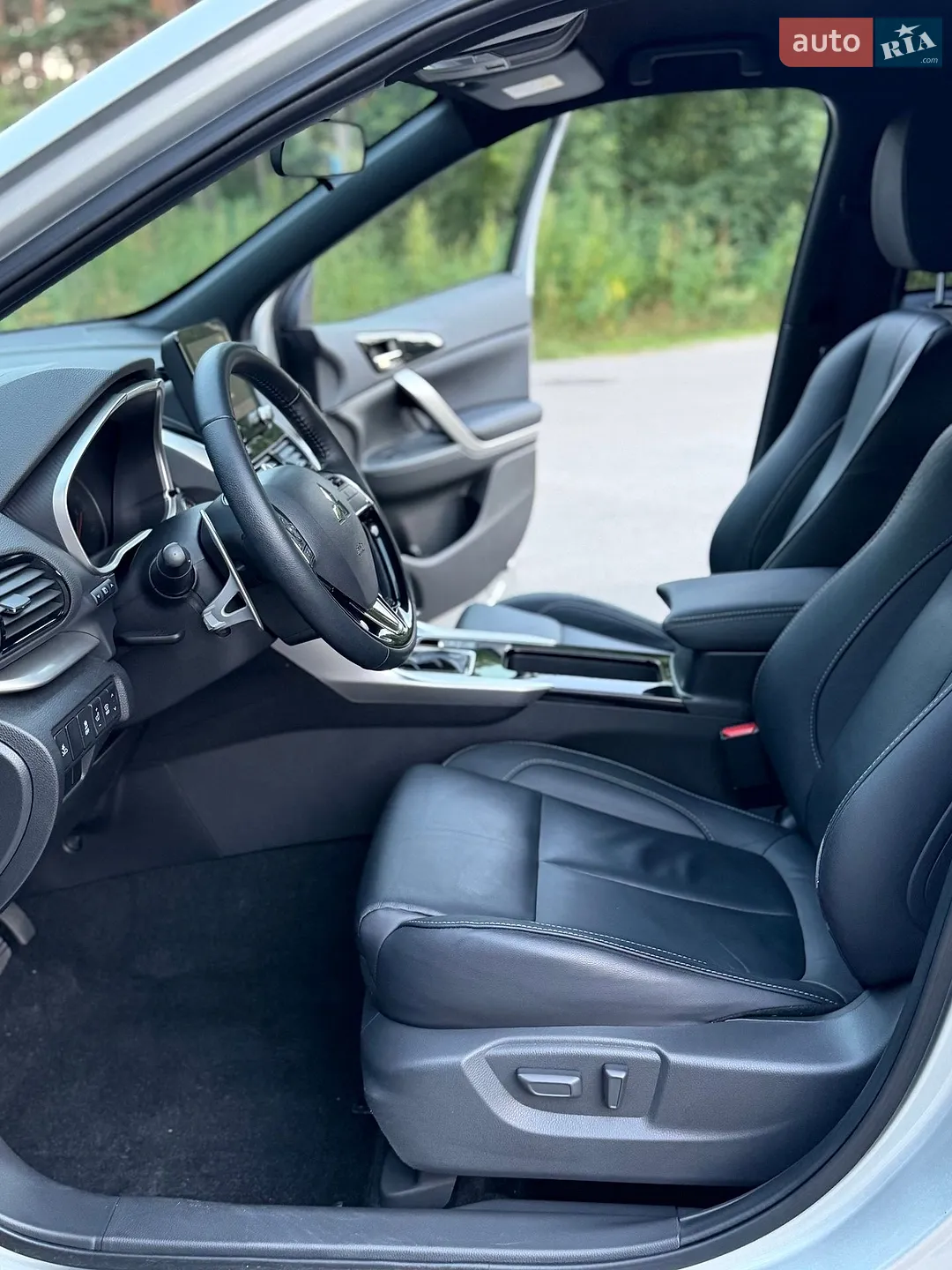 2021 Mitsubishi Eclipse Cross - мініатюра 39
