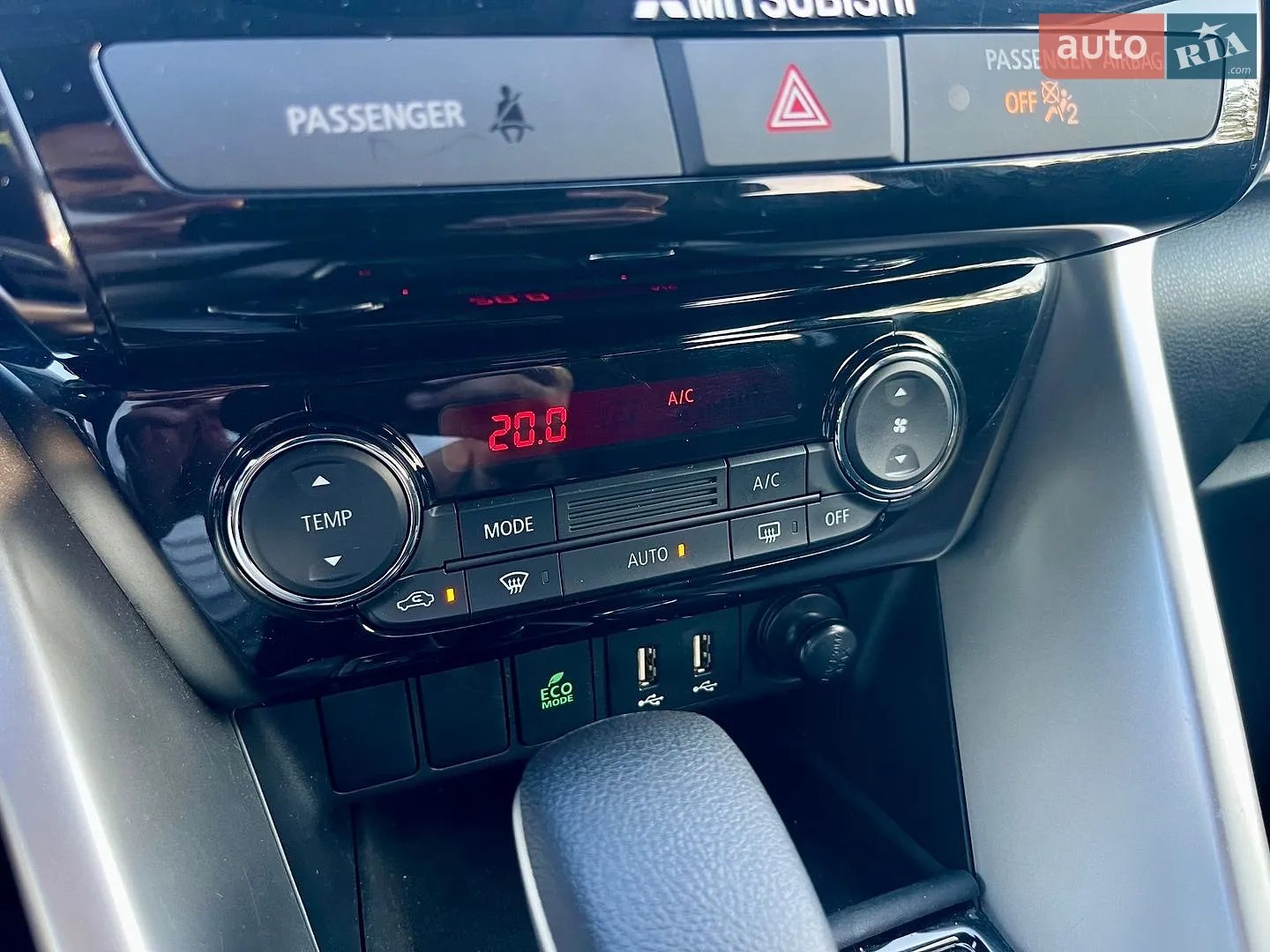 2022 Mitsubishi Eclipse Cross - мініатюра 22