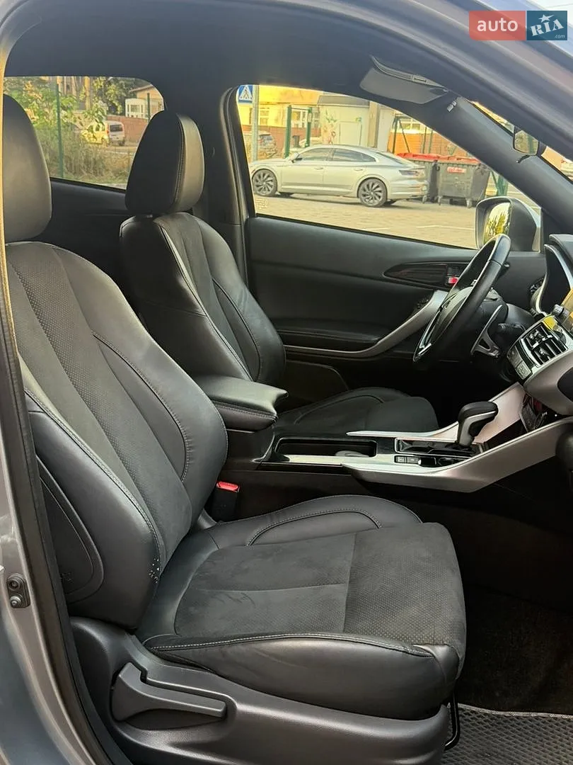 2022 Mitsubishi Eclipse Cross - мініатюра 31