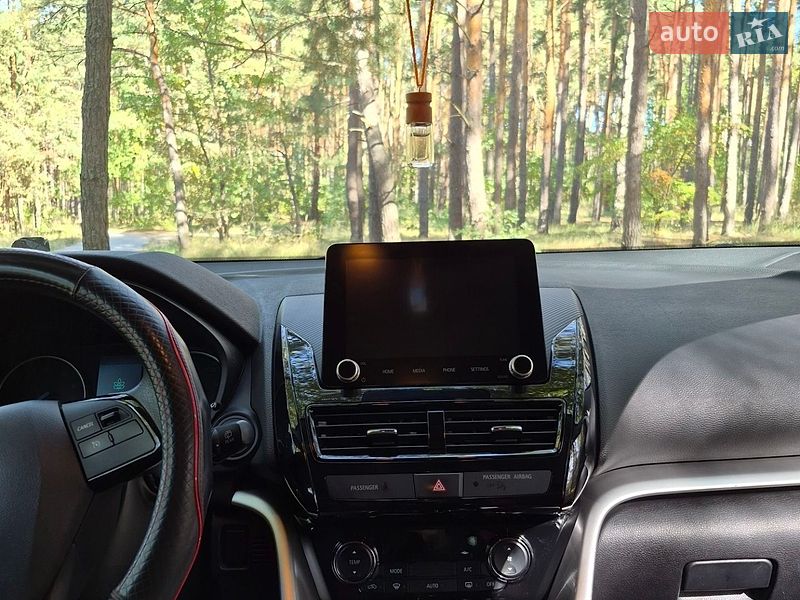 Внедорожник / Кроссовер Mitsubishi Eclipse Cross 2023 в Ирпене