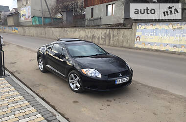 Купе Mitsubishi Eclipse 2008 в Косове