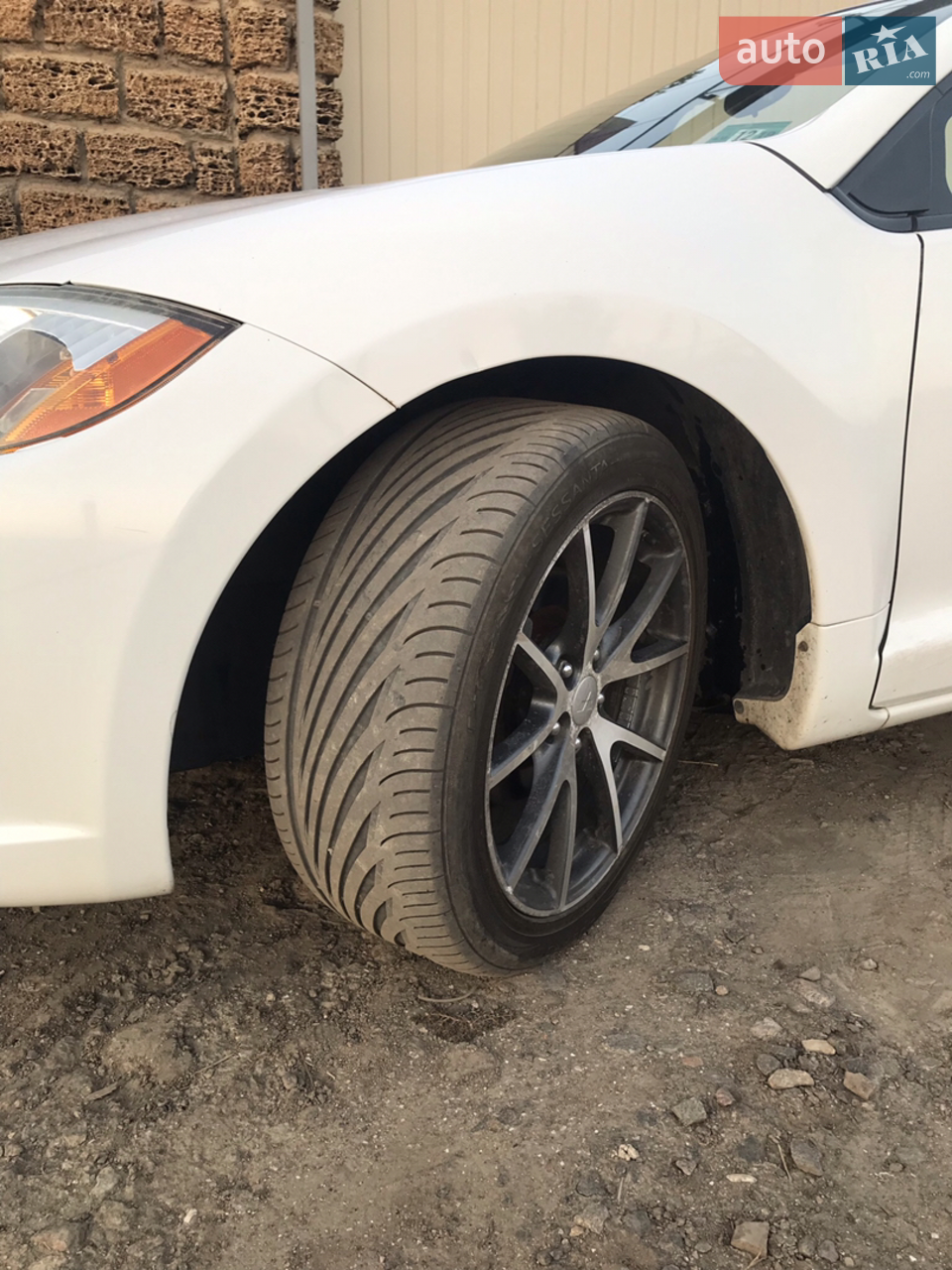 2011 Mitsubishi Eclipse - мініатюра 4