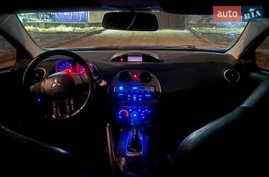 Купе Mitsubishi Eclipse 2006 в 