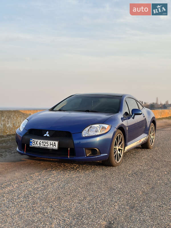 Купе Mitsubishi Eclipse 2011 в Києві