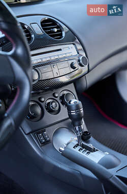 Купе Mitsubishi Eclipse 2010 в 