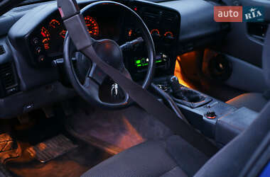 Купе Mitsubishi Eclipse 1990 в 