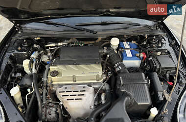 Купе Mitsubishi Eclipse 2006 в 