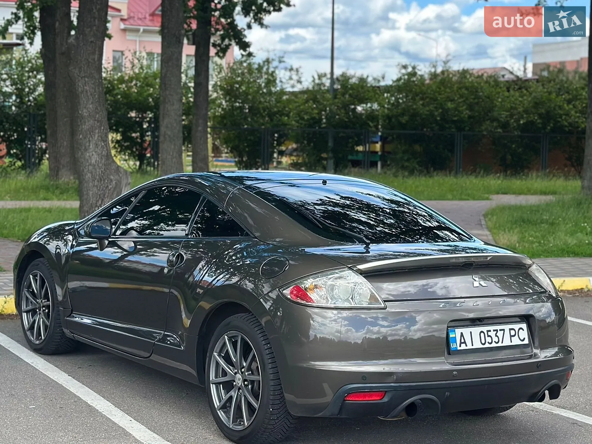 2011 Mitsubishi Eclipse - мініатюра 9