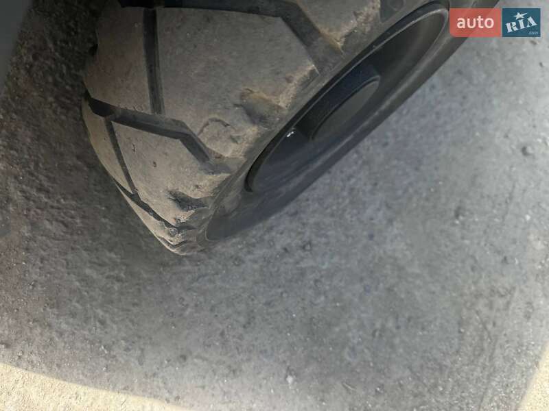 Вилочный погрузчик Mitsubishi FGE 2017 в Одессе