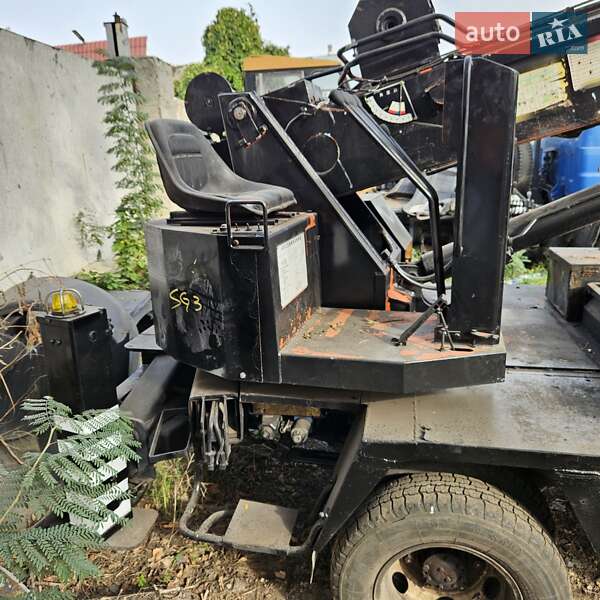 Буровая установка Mitsubishi Fuso Canter 1999 в Одессе фото 5 Буровая установка Mitsubishi Fuso Canter 1999 в Одессе