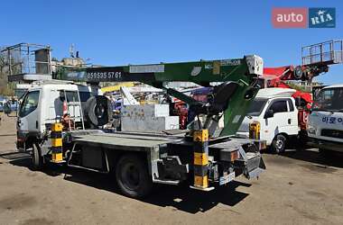 Автовышка Mitsubishi Fuso Canter 2004 в 