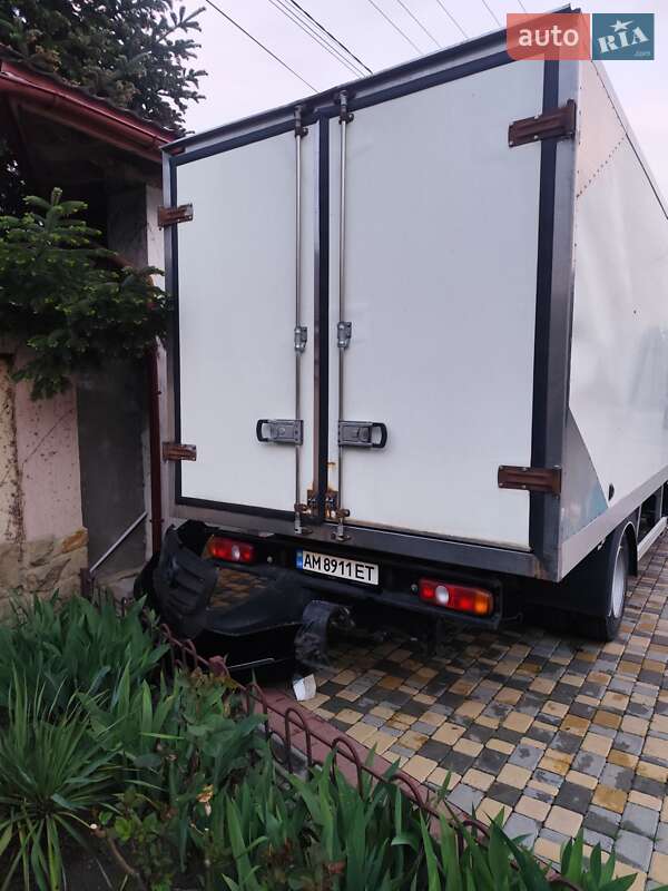 Грузовой фургон Mitsubishi Fuso Canter 2017 в Одессе