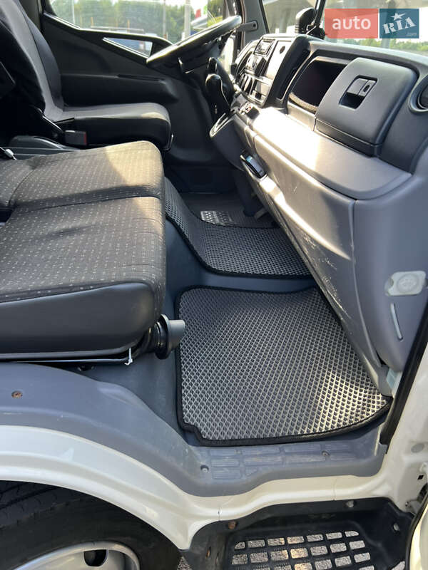 Грузовой фургон Mitsubishi Fuso Canter 2015 в Ковеле