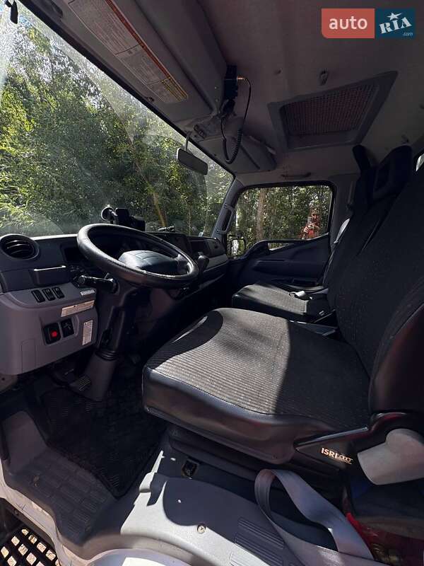 Грузовой фургон Mitsubishi Fuso Canter 2016 в Любомле