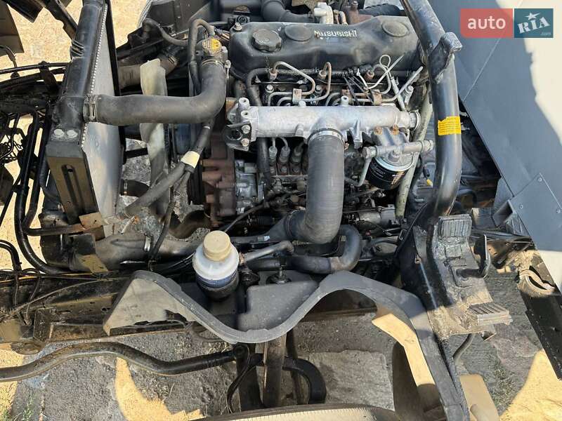 Грузовой фургон Mitsubishi Fuso Canter 2007 в Тальном фото 2 Грузовой фургон Mitsubishi Fuso Canter 2007 в Тальном