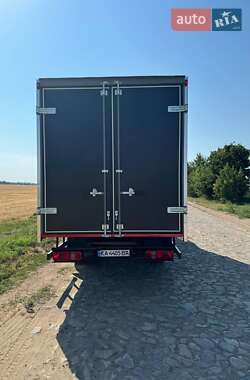 Вантажний фургон Mitsubishi Fuso Canter 2007 в 