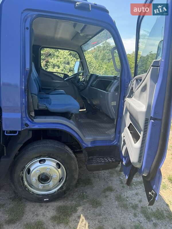 Грузовой фургон Mitsubishi Fuso Canter 2010 в Тальном