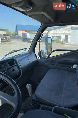 Тентованый Mitsubishi Fuso Canter 2004 в 