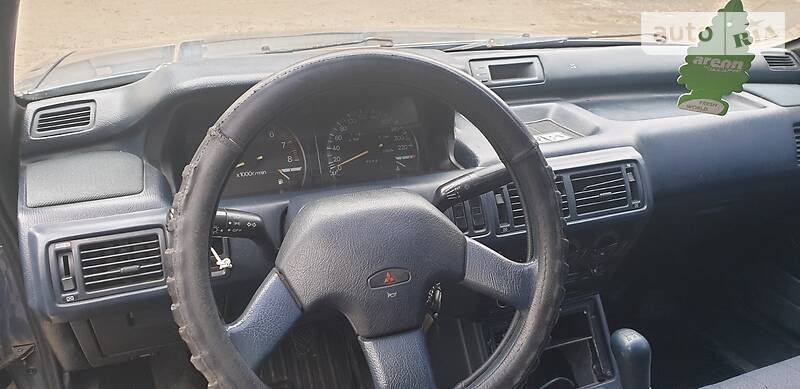 Седан Mitsubishi Galant 1991 в Дніпрі