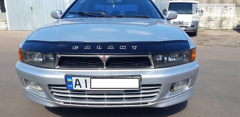 Седан Mitsubishi Galant 2001 в Києві