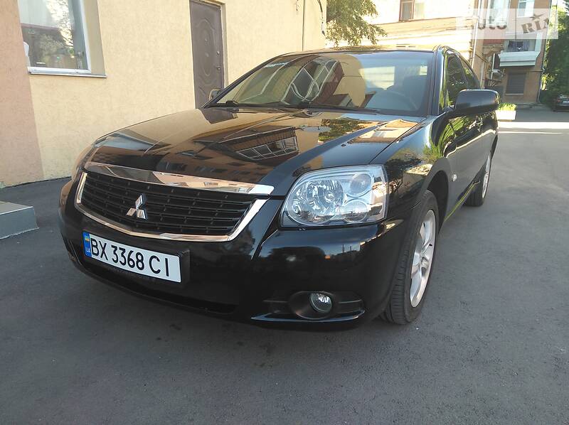 Седан Mitsubishi Galant 2009 в Хмельницком