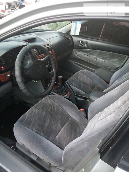 Седан Mitsubishi Galant 1999 в Світловодську фото 2 Седан Mitsubishi Galant 1999 в Світловодську