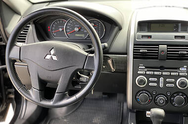 Седан Mitsubishi Galant 2006 в Києві