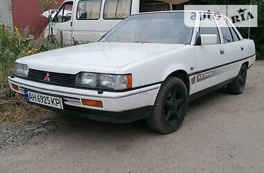 Седан Mitsubishi Galant 1987 в Краматорську