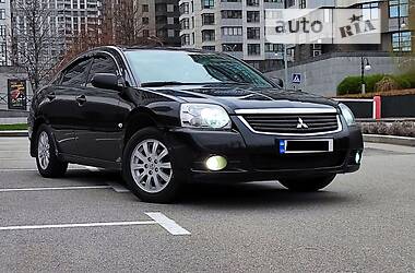 Седан Mitsubishi Galant 2009 в Киеве