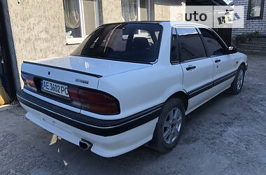 Седан Mitsubishi Galant 1991 в Дніпрі